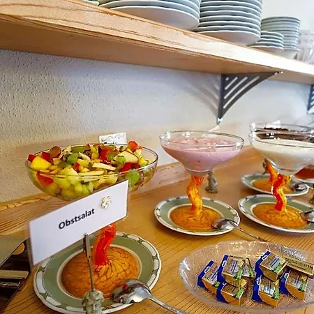 Ξενοδοχείο Wellness Romantika 3*